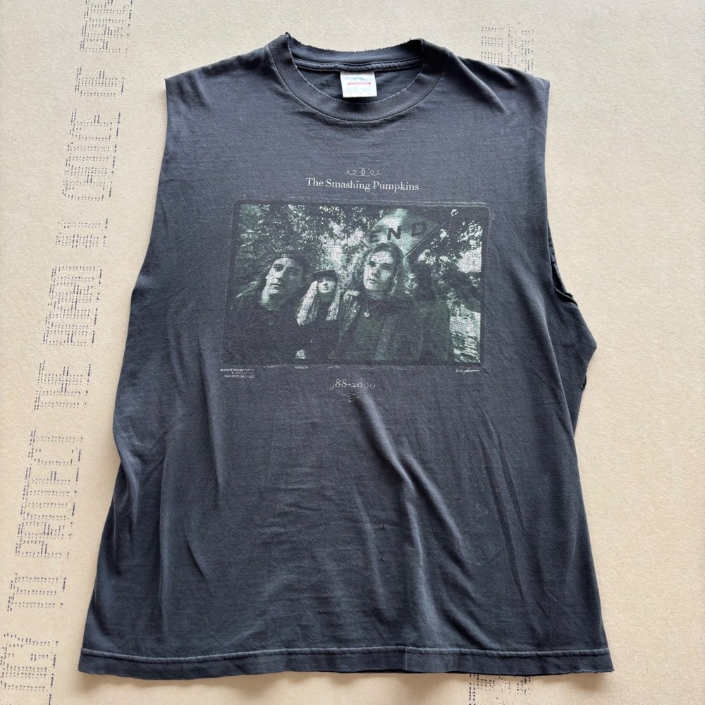 Vintage 2000 Smashing Pumpkins T-shirt - Picture 2 of 6